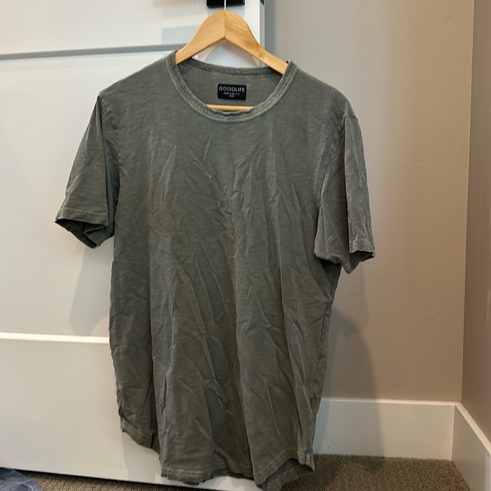 Goodlife mens t shirt